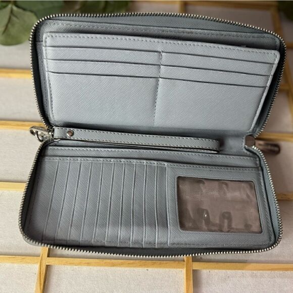 MICHAEL KORS women’s dusty blue jet set travel large continental clutch wallet - Picture 3 of 3